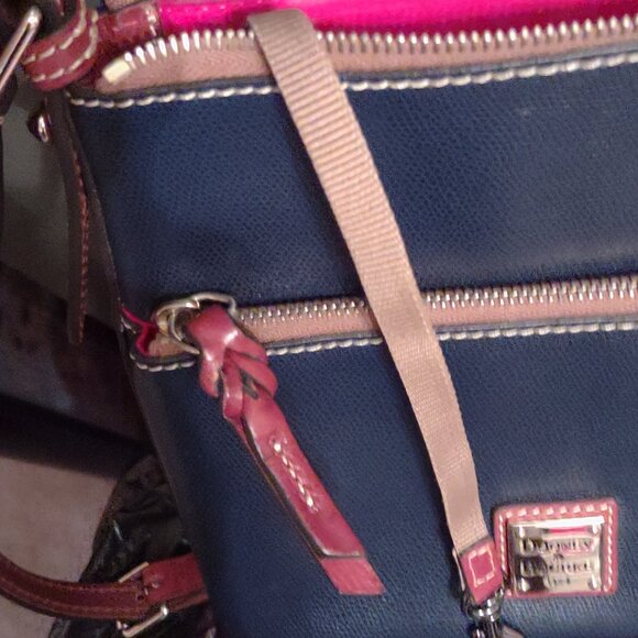Dooney and Bourke Shoulder Bag - Picture 8 of 9